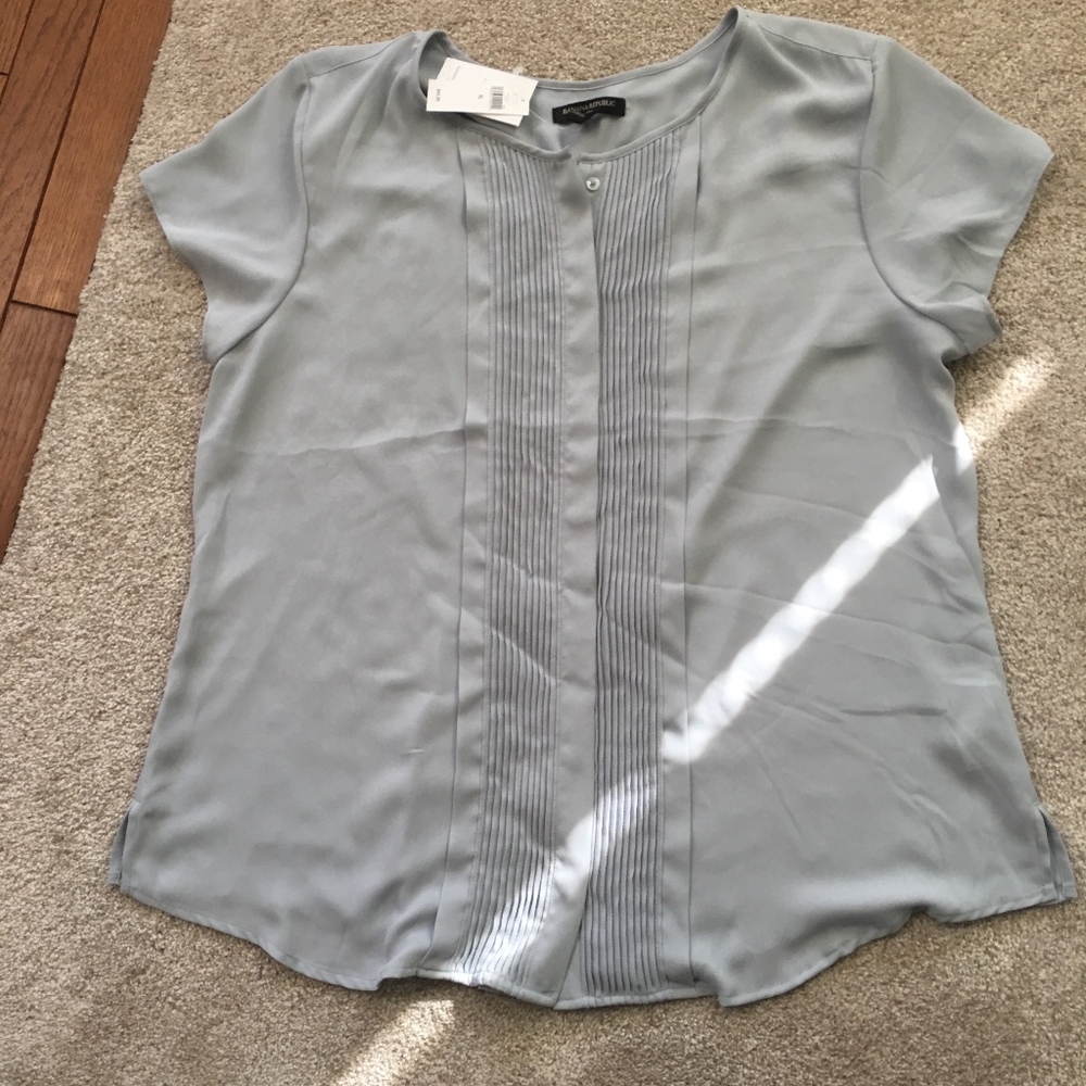 NWT Banana Republic Feminine Blouse